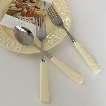 Rozsdamentes acélból készült kés és villa szett felnőtteknek, IG-stílus, friss és aranyos dizájn
