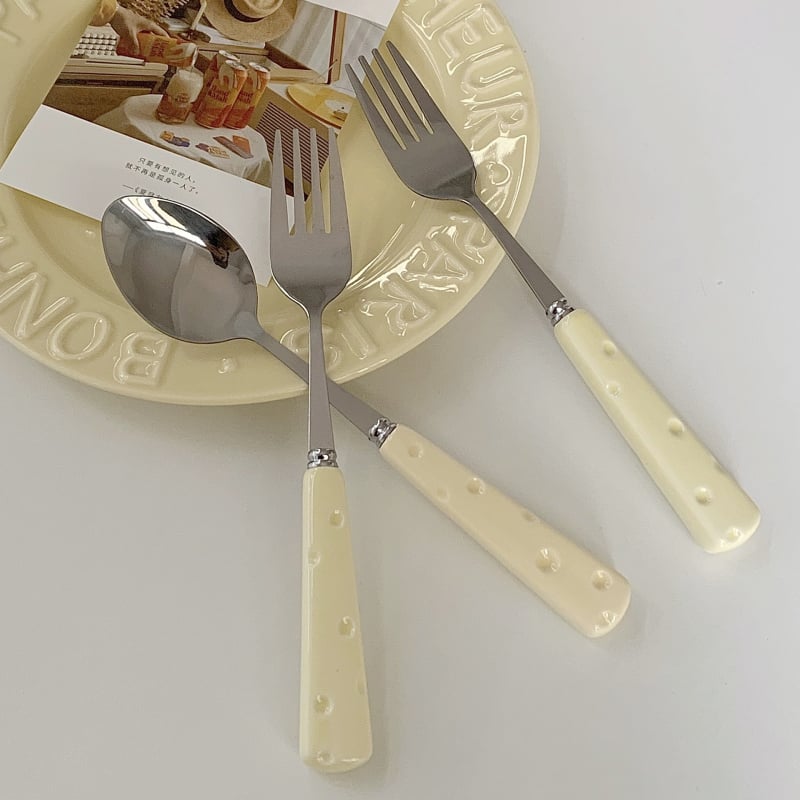 Rozsdamentes acélból készült kés és villa szett felnőtteknek, IG-stílus, friss és aranyos dizájn