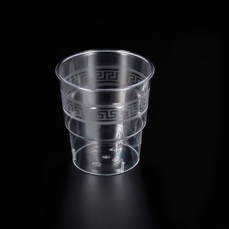 Jednorazový servis riadu — štvordielny set: misky, taniere, poháre a lyžičky; materiál: potravinársky plast; nie je biologicky rozložiteľný