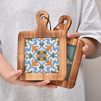 Drvena kvadratna podloga za stol za posuđe, modernog minimalističkog dizajna, marka One wood and one craftsman, šifra 1990
