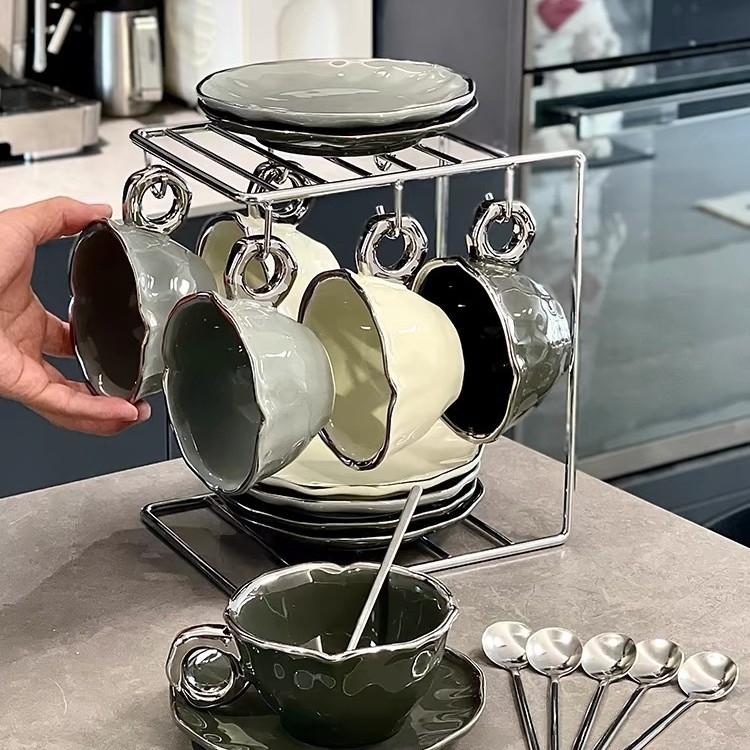 Držač za šalice kave s visećim dizajnom, europski stil, lagani luksuzni retro, od željeza, skladištenje šalica