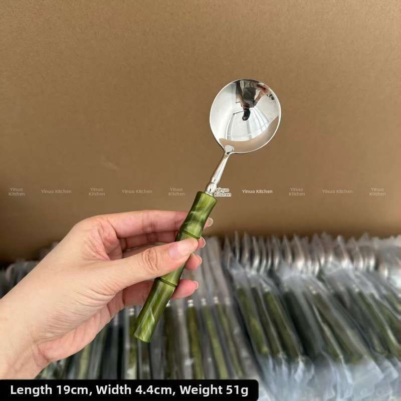 5-dielny súbor západného príboru z nehrdzavejúcej ocele – nôž na steak, vidlica, dezertná vidlička a lyžica – vysoký štýl, ľahký luxusný retro dizajn