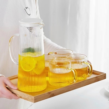 Σετ γυάλινο μπουκάλι νερού σε ιαπωνικού στυλ με κάθετες γραμμές, γυαλί μπόροσιλικό, μεγάλη χωρητικότητα, περιλαμβάνει ποτήρια και καπάκι PP