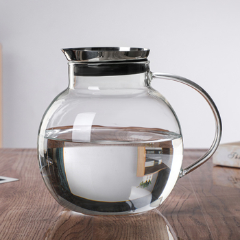 Yisiquan Θερμοανθεκτική γυάλινη τσαγιέρ με σετ κούπες — Βορειοευρωπαϊκό ελαφρύ πολυτελές στυλ για οικία και εστιατόριο, λανσάρισμα καλοκαίρι 2021