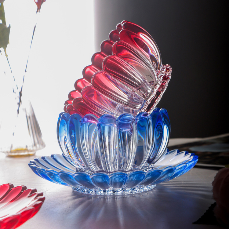 Stakleni set zdjela i tanjura – ručno oslikani floralni uzorak, okrugli oblik, moderni minimalistički stil