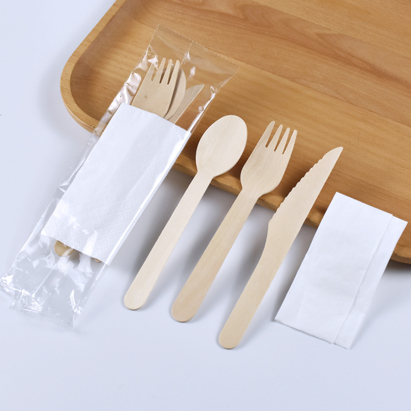 Jednokratni plastični set pribora (nož, vilica, žlica) – biorazgradiv, otisnuti logotip, prilagodba dostupna, debela žlica, pravokutni oblik