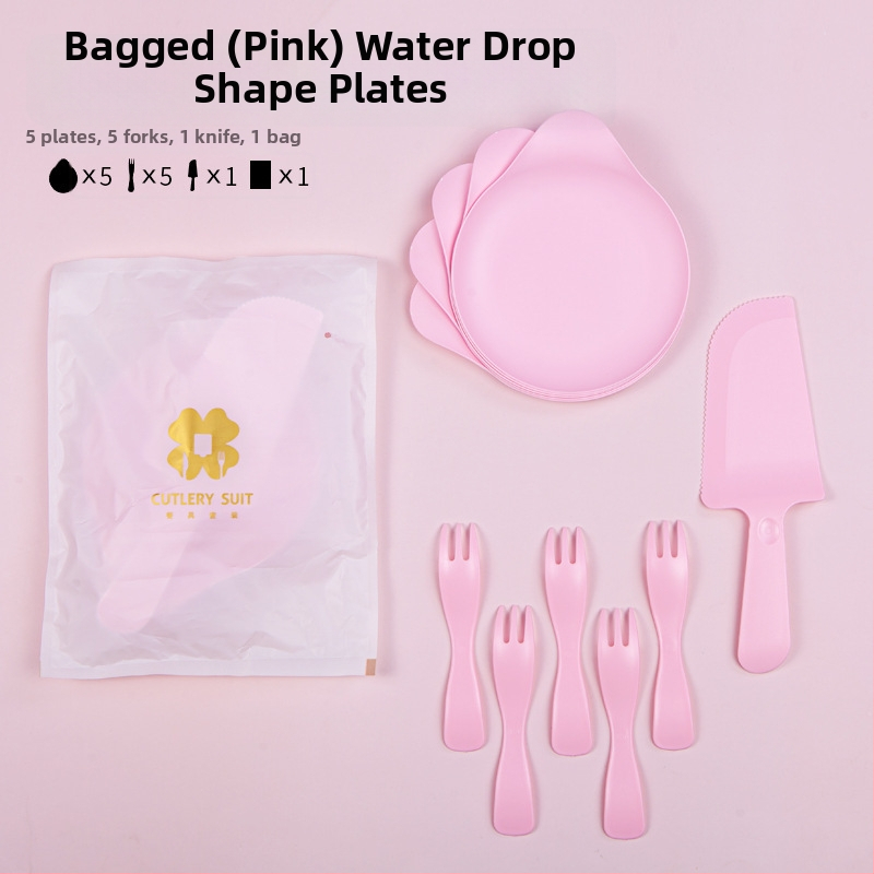 Štyri v jednom jednorázová súprava príborov k narodeninám s krabičkou na tortu, tanierom tvaru kvapky vody a vlnenou vidličkou