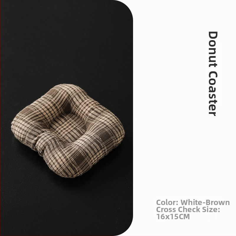 Textilná podložka pod pohár – japonský štýl, uvedená v roku 2024, balená v OPP vrecku