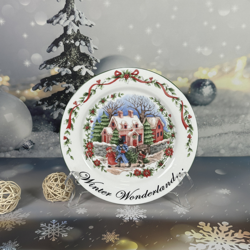 Kerámia karácsonyi étkészlet, kerek, rajzos mintával, alulglazúros felület, mikrohullámú sütőben használható