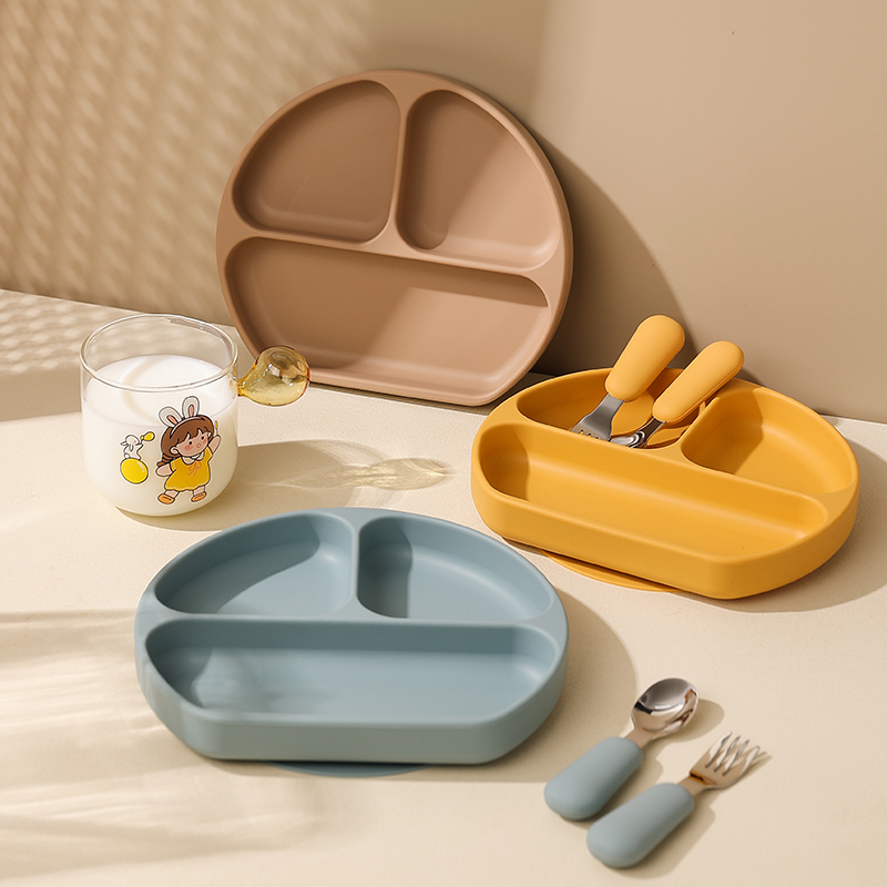 Farfurie pentru bebeluși cu ventuză, silicon alimentar, tavă divizată cu trei compartimente, cutie pentru lapte cu trei compartimente, 1 bucată, design minimalist