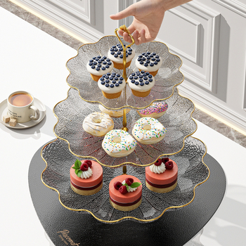 Διπλού επιπέδου δίσκος φρούτων, πλαστικό, μοντέρνος μινιμαλισμός, μονόχρωτο σχέδιο, κυκλοφορία φθινόπωρο 2025