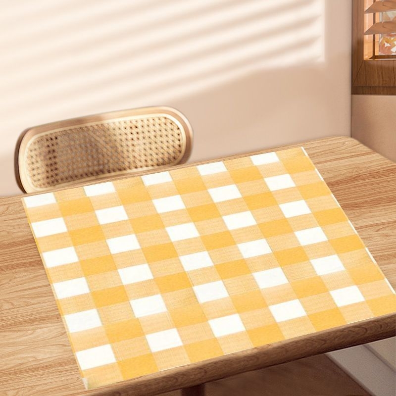 Jednokratni PE stolnjak, vodootporan i otporan na masnoće, pravokutni, debljina 1 nit