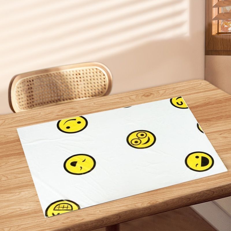 Jednokratni PE stolnjak, vodootporan i otporan na masnoće, pravokutni, debljina 1 nit