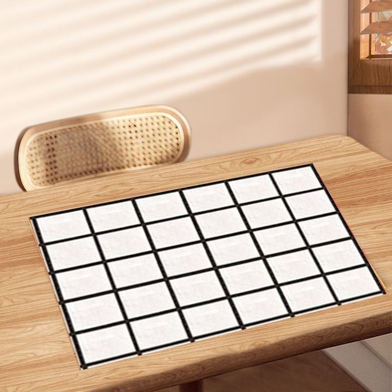 Jednokratni PE stolnjak, vodootporan i otporan na masnoće, pravokutni, debljina 1 nit