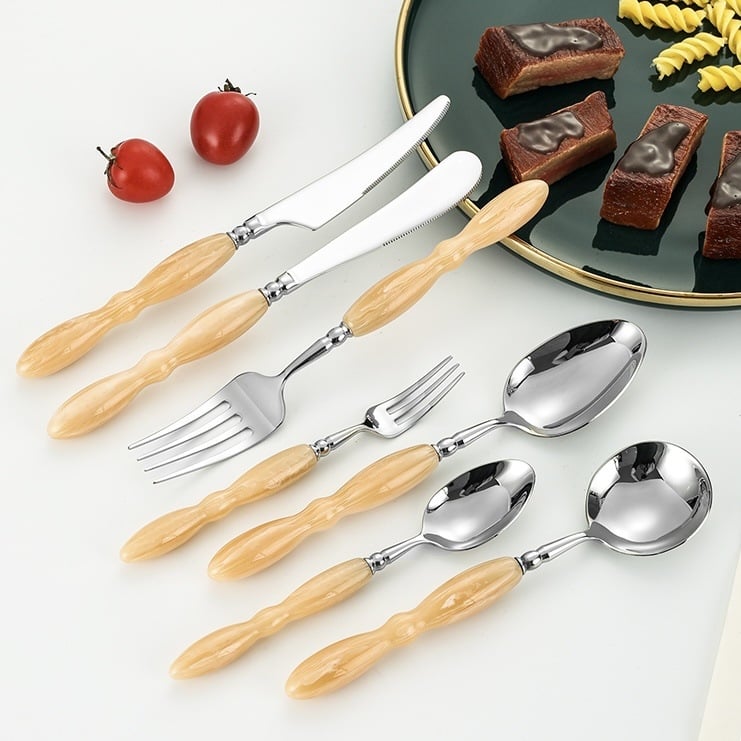 Σετ μαχαιροπίρουνα από ανοξείδωτο ατσάλι 304 — μαχαίρι, πιρούνι και κουτάλι, καθρέφτης φινίρισμα, μοντέρνο μινιμαλιστικό στυλ