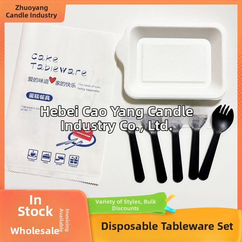 Jednorazová súprava nožov a vidličiek na tortu a tanier — plast, biologicky odbúrateľný, obdĺžnikový tvar, s potlačeným logom, prispôsobiteľný