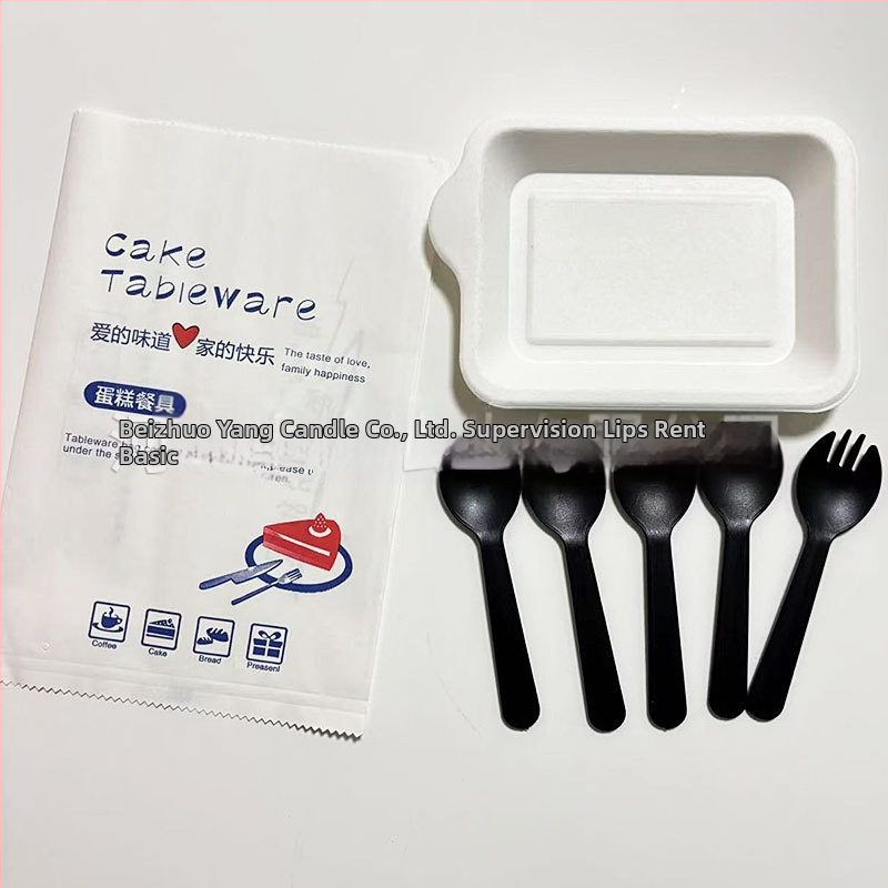 Jednorazová súprava nožov a vidličiek na tortu a tanier — plast, biologicky odbúrateľný, obdĺžnikový tvar, s potlačeným logom, prispôsobiteľný