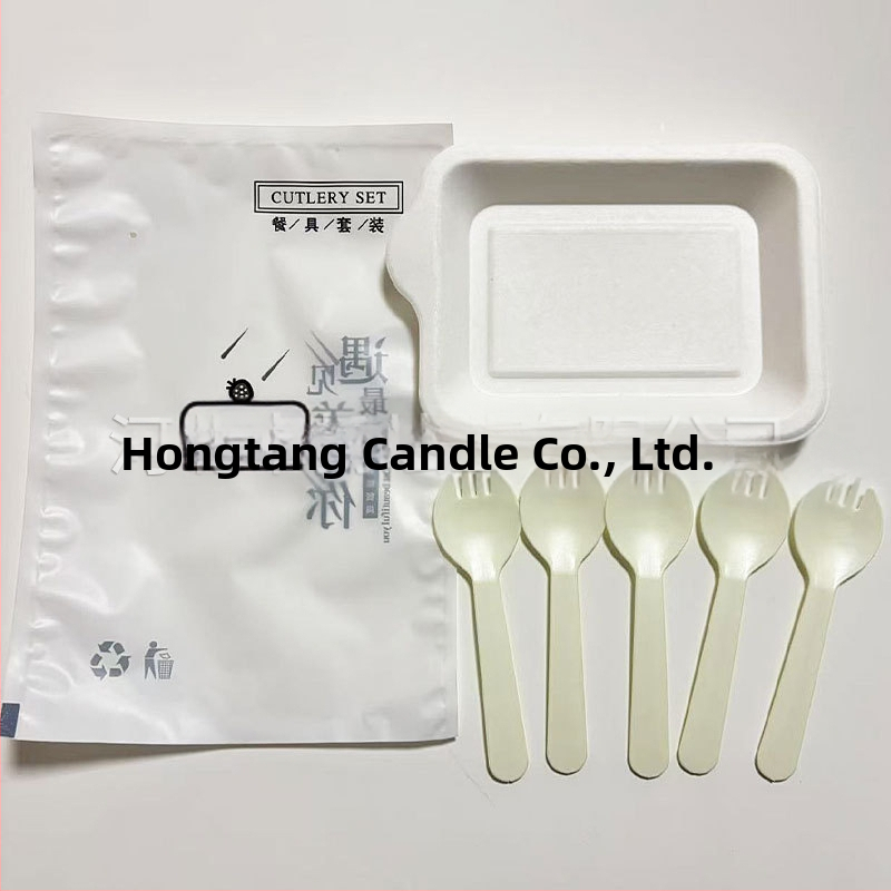 Jednorazová súprava nožov a vidličiek na tortu a tanier — plast, biologicky odbúrateľný, obdĺžnikový tvar, s potlačeným logom, prispôsobiteľný