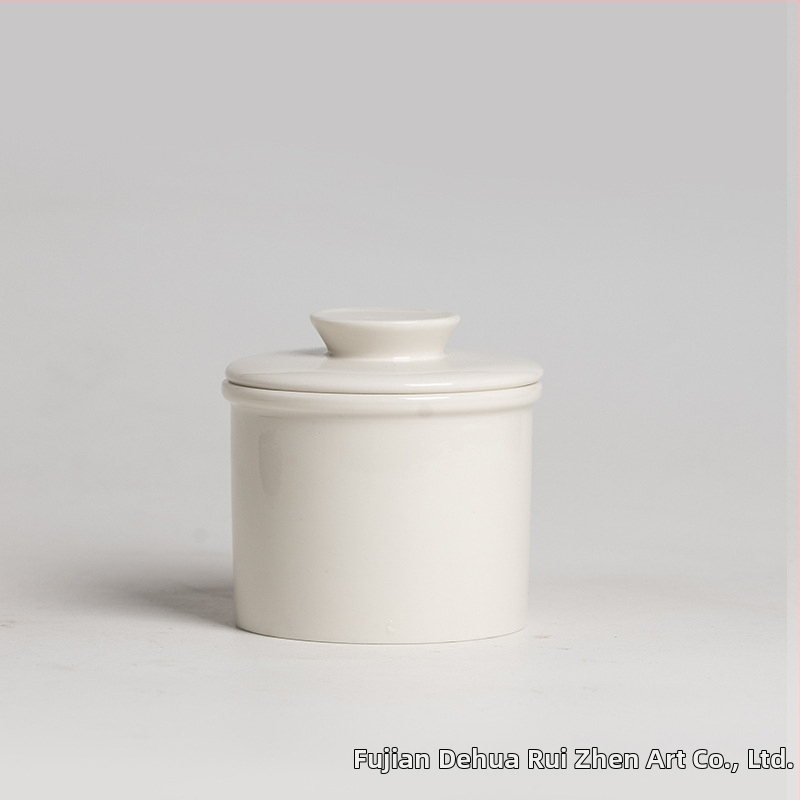 Keramická dóza na maslo s vekom, moderný minimalistický dizajn, prispôsobiteľné, prémiová kvalita, značka RZ
