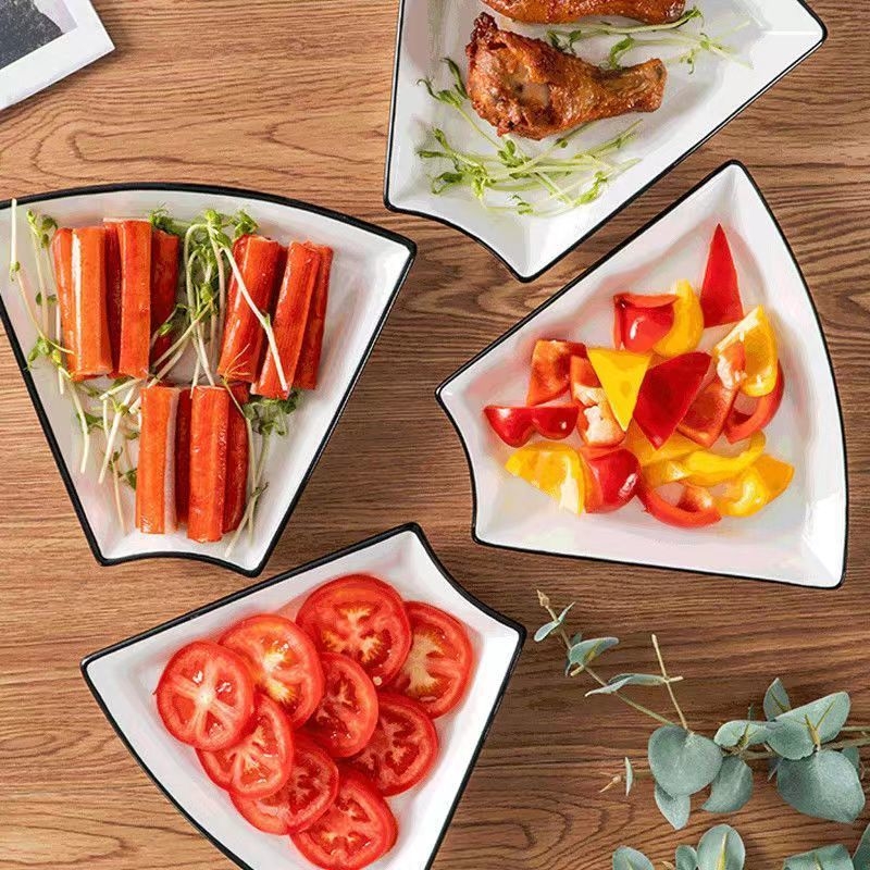 Set de platouri ceramice în formă de evantai, din porțelan de os, finisaj subglazură, stil simplu