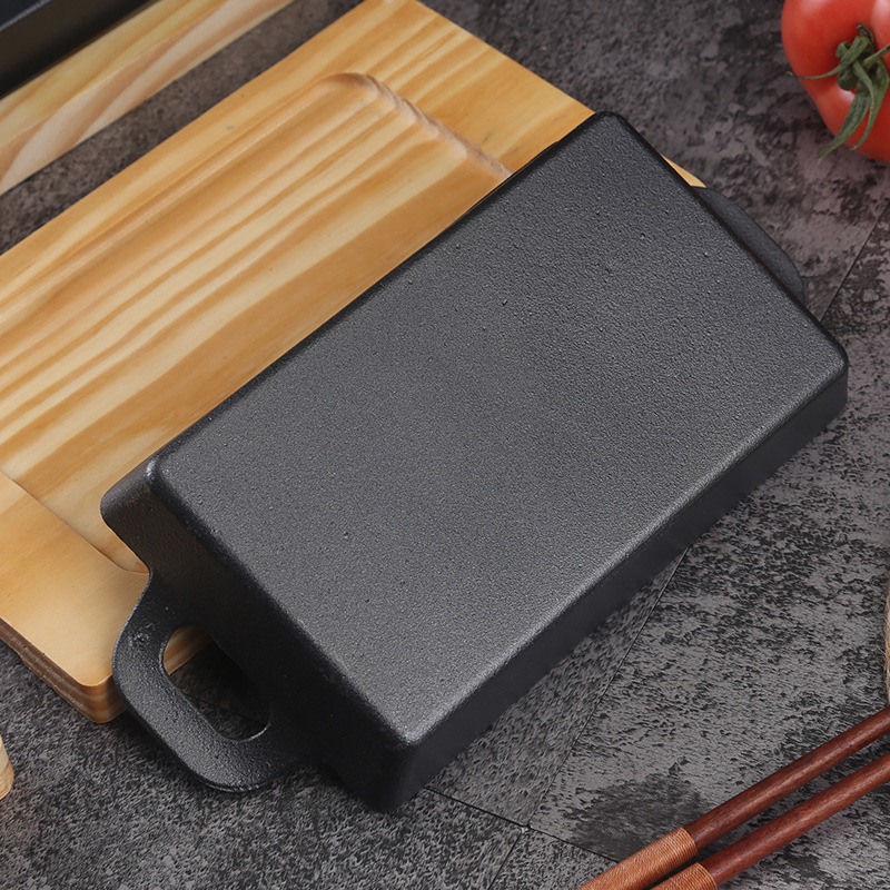 Placă teppanyaki din fontă pentru pește, pătrată, 1 kg, compatibilă cu inducția