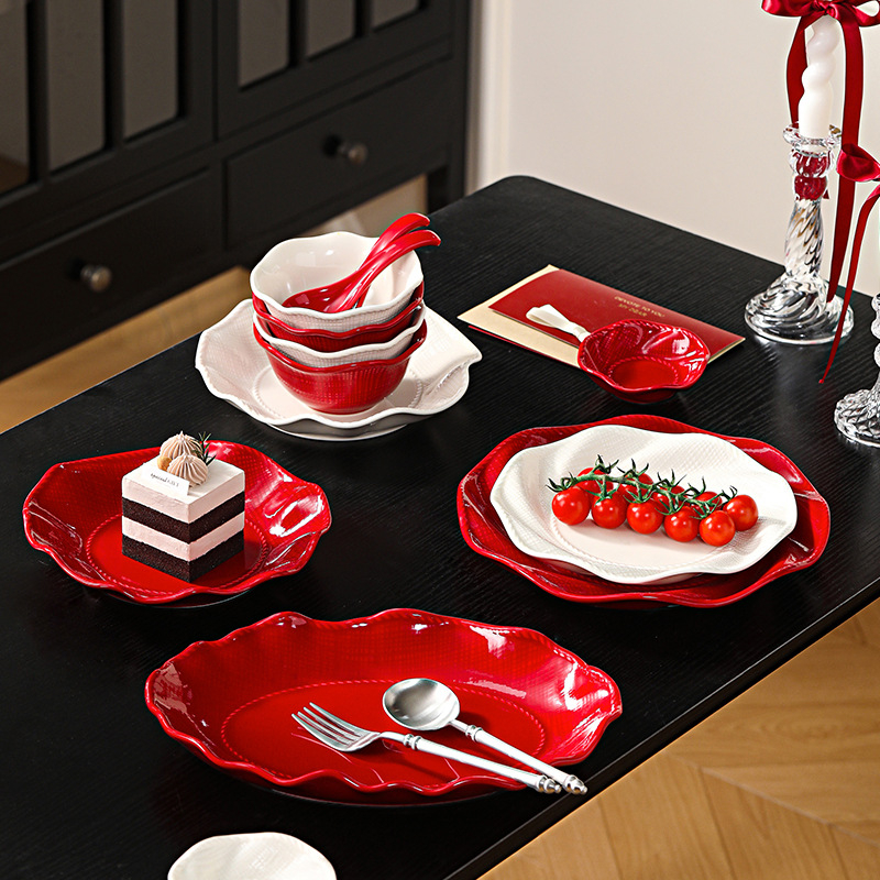 Keramički set posuđa (zdjele i tanjuri) — moderan minimalistički dizajn, jednobojna glazirana površina, prikladno za mikrovalnu, mogućnost prilagodbe