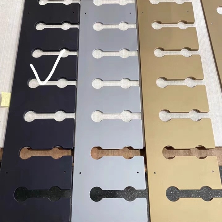 Raft pentru pahare de vin - aliaj de aluminiu, montat pe perete, 5 mm grosime, stil modern minimalist