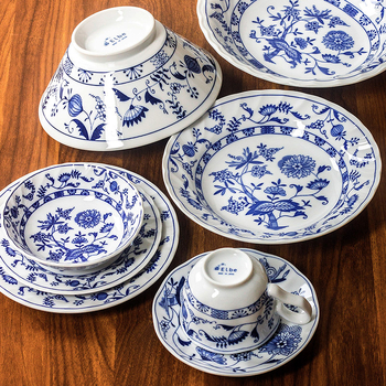 Porcelanski tanjur s cvjetnim uzorkom, pod glazurom, pogodan za mikrovalnu, lagani luksuzni retro stil, uvoz