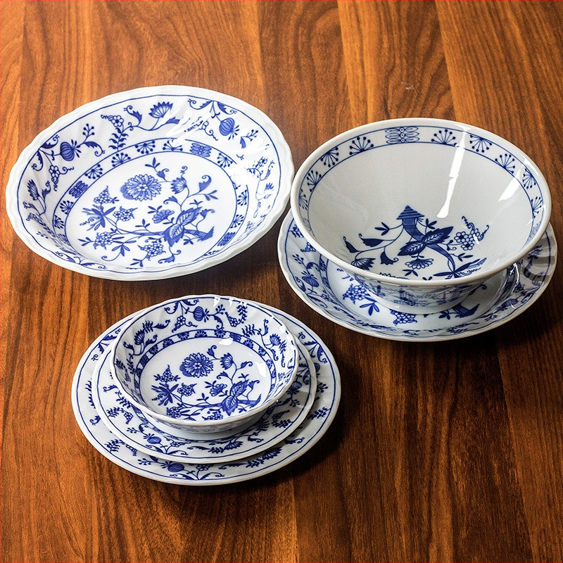 Porcelánový tanier s kvetinovým vzorom, pod glazúrou, vhodný do mikrovlnky, ľahký luxusný retro štýl, dovezený