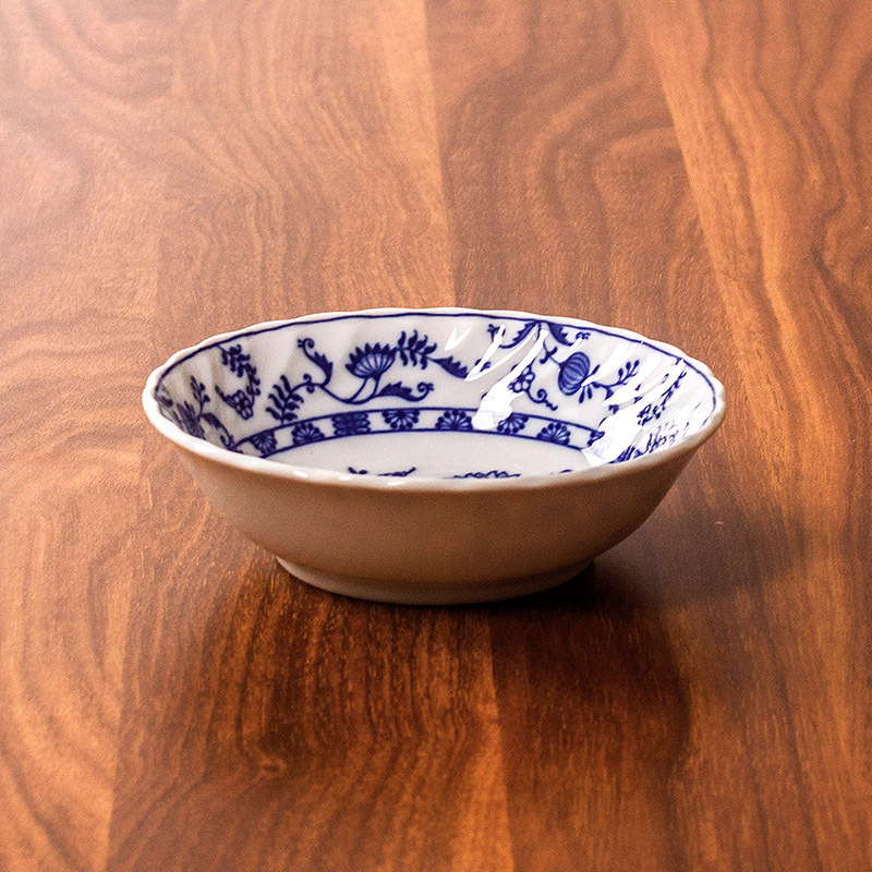 Porcelanski tanjur s cvjetnim uzorkom, pod glazurom, pogodan za mikrovalnu, lagani luksuzni retro stil, uvoz