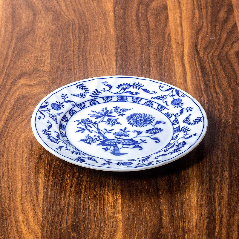 Porcelanski tanjur s cvjetnim uzorkom, pod glazurom, pogodan za mikrovalnu, lagani luksuzni retro stil, uvoz