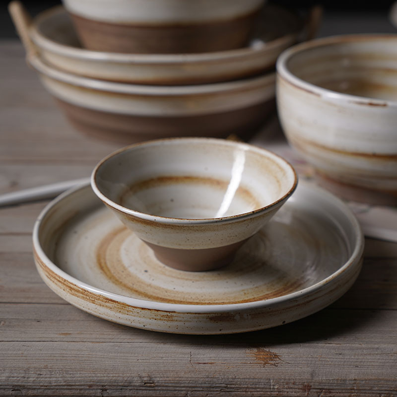 Set porculanskog posuđa Porcelain chime, retro stil, okrugli oblik, glazirana površina, prikladno za mikrovalnu pećnicu
