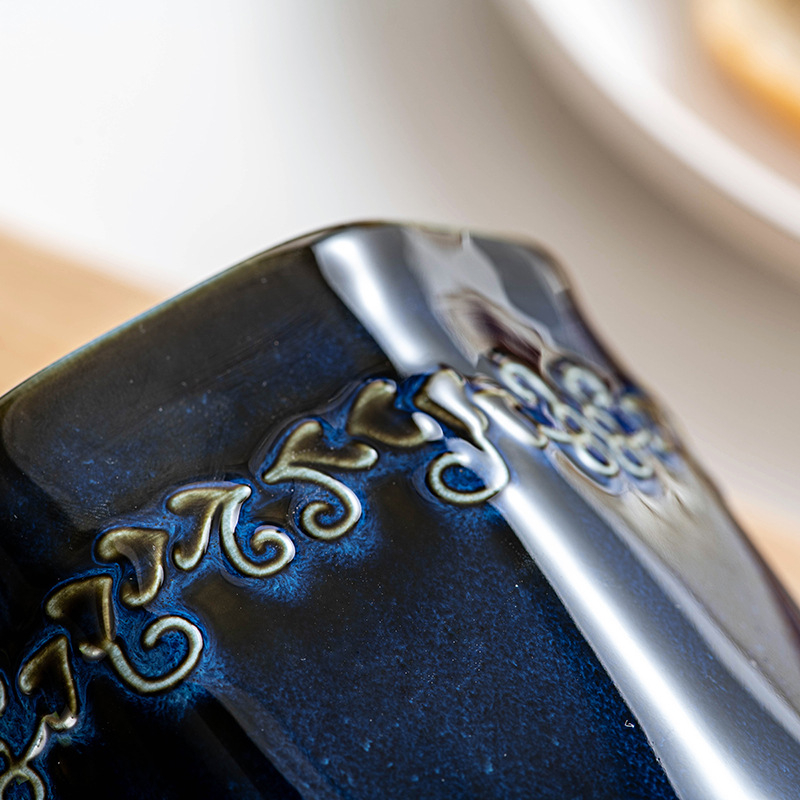 Полигонална керамична чиния за масло със запечатан буркан за сирене — западен стил, лого отпечатано, персонализация достъпна