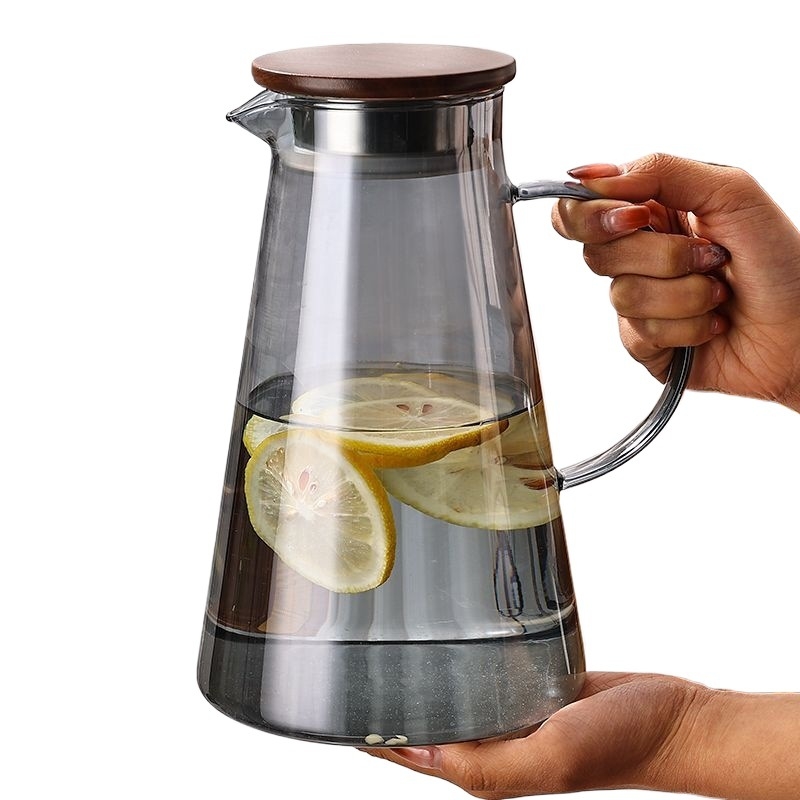 Stakleni set čajnih šalice, kineski stil, borosilikatno staklo, otporno na visoke temperature, idealno za poslovne darove