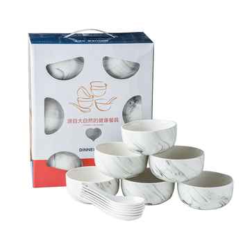 Porcelán étkészlet ajándékba – tálak, tányérok és kanalak, logóval nyomtatva, testreszabható, mikrohullámú sütőben használható, kerek formájú