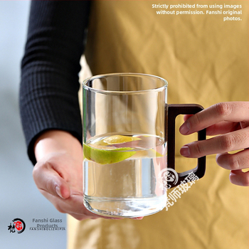 Fanshi – Set čaša za vodu, prozirne, staklo visoke borosilikatne otporu na toplinu, minimalistički stil, četvrtasta drvena drška