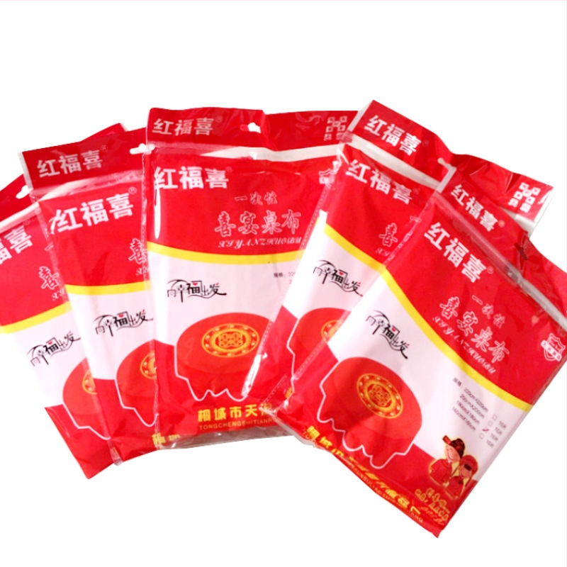 Jednorázové kruhové plastové prestieranie, hrubšie, vodotesné