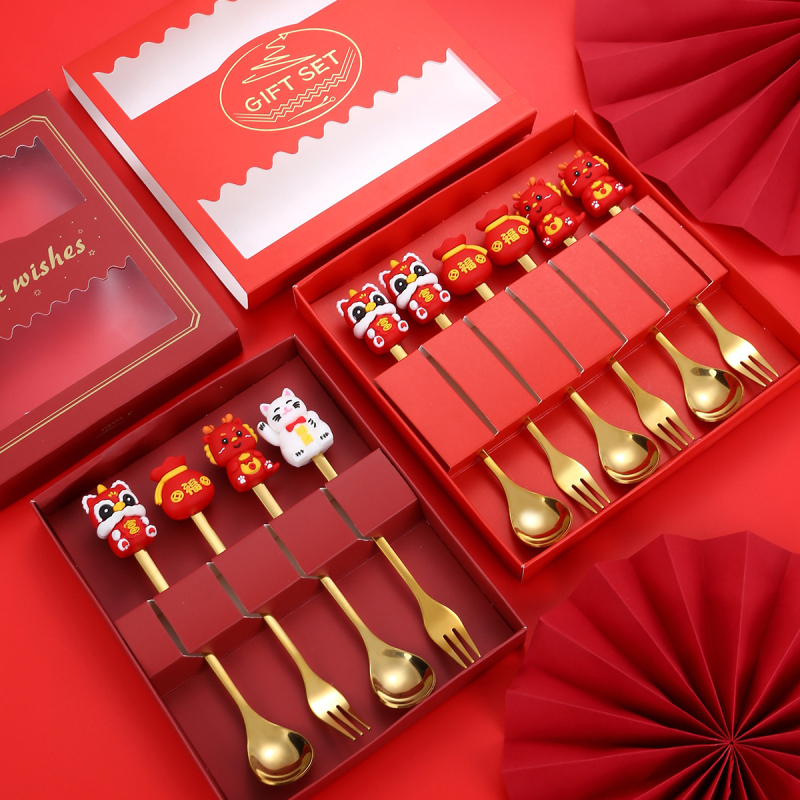 Set pribora od nehrđajućeg čelika 410 – Godina zmaja, karikatura uzorak, ogledno poliranje, otisak loga