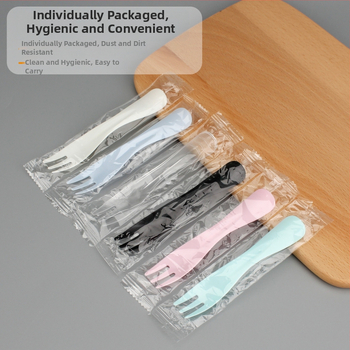 Egyszer használatos műanyag tortavilla hullámos háromfogú fejjel, gyümölcsökhöz, desszerthez és fagylalt-hoz, egyenként csomagolva, 100 darabos csomag