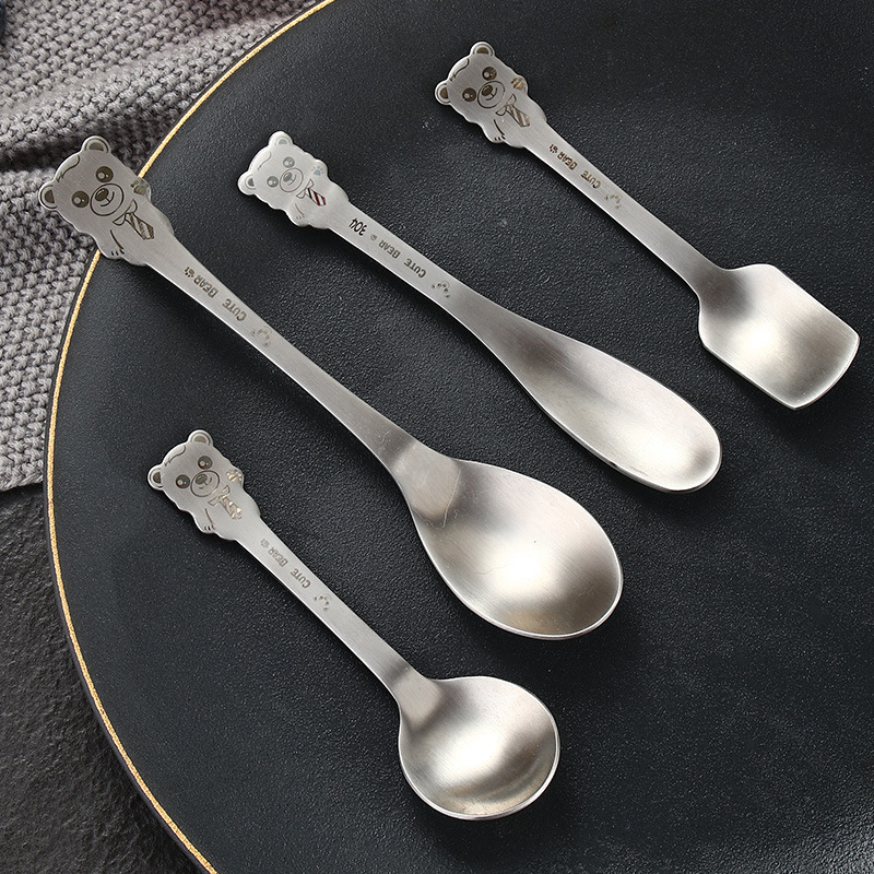 Σετ παιδικών μαχαιροπίρουνων από ανοξείδωτο ατσάλι 304 με σχέδιο κινουμένων σχεδίων και φινίρισμα καθρέφτη