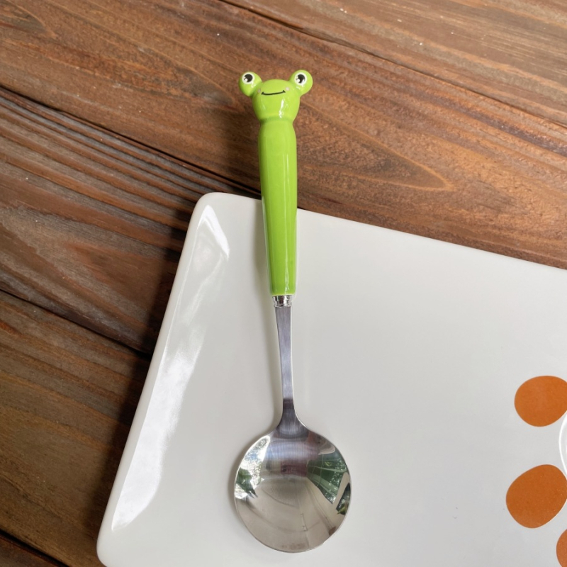 Set tacâmuri din oțel inoxidabil, design labă de pisică drăguț, calitate premium, finisaj cu șlefuire cu apă, include cuțit, furculiță, lingură și bețișoare