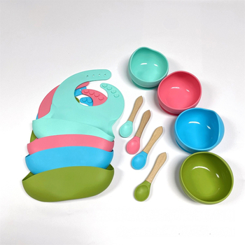 3 részes szilikon baba étkezési készlet – élelmiszer-minőségű szilikon, 6 hónapos kortól.