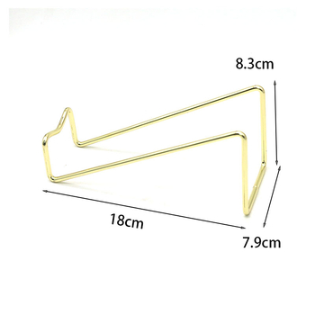 Kovácsolt vasból készült borállvány – modern, minimalist stílus, tárolásra; 103 g súly; kategória: pohártartó