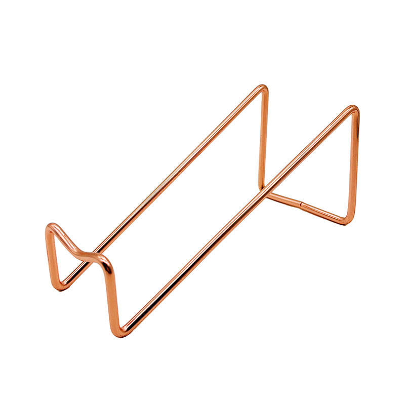 Kovácsolt vasból készült borállvány – modern, minimalist stílus, tárolásra; 103 g súly; kategória: pohártartó