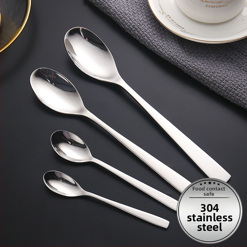 Sada nožov, vidličiek a lyžíc na steak z 304 nerezovej ocele s leštenou povrchovou úpravou, moderný štýl