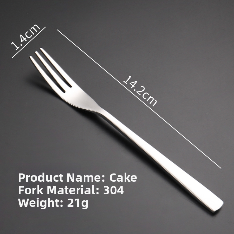 Sada nožov, vidličiek a lyžíc na steak z 304 nerezovej ocele s leštenou povrchovou úpravou, moderný štýl