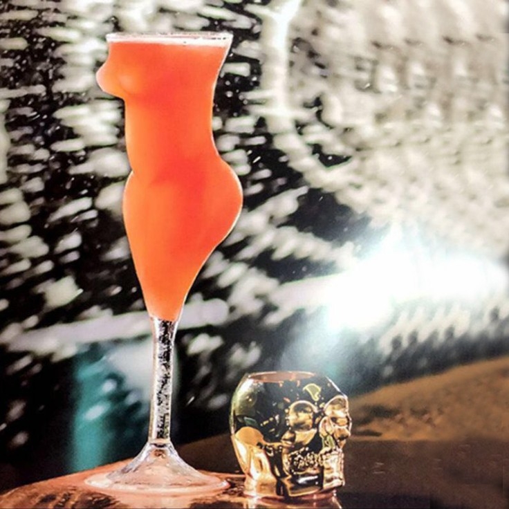 Čaša za vino s kreativnim vampirskim dizajnom, staklo s filtrom i slamkom — otporno na visoke temperature, ručno puhanje, jednovrstna