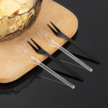 Furculiță de fructe de unică folosință, cu două dinți, stil occidental, din plastic, prietenoasă cu copiii, design modern minimalist.