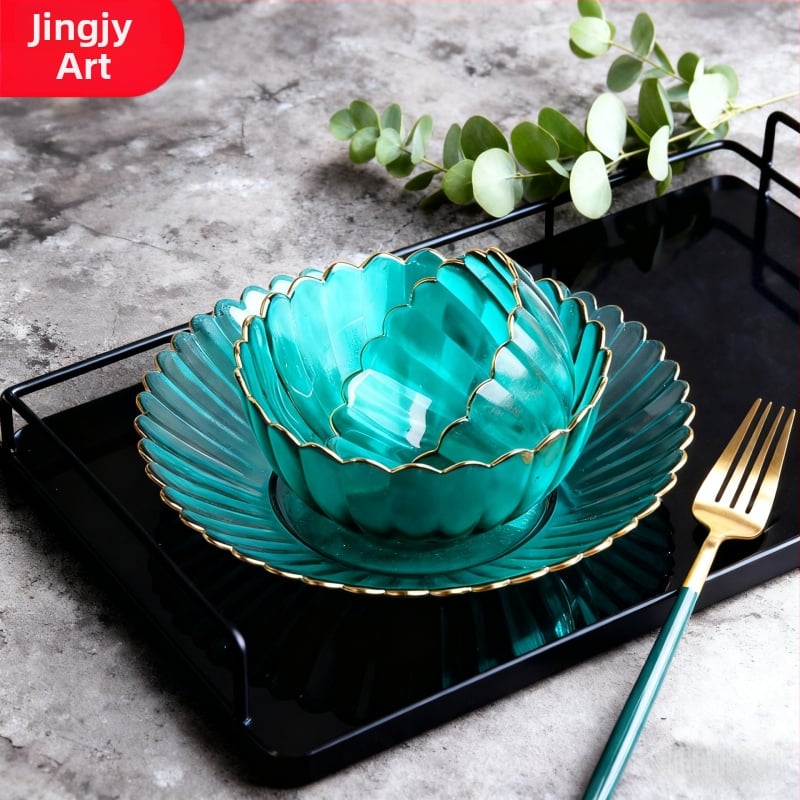 Set din sticlă pentru fructe și boluri pentru salată – rotund, design minimalist modern; diametre 10–11 cm, 13–14 cm și 18–19 cm; sticlă rezistentă la căldură