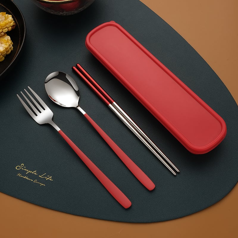 Σετ μαχαιροπίρουνα από ανοξείδωτο ατσάλι 410: κουτάλι, πιρούνι και chopsticks, επιφάνεια καθρέφτη, εξωτερικό μοντέρνο και μινιμαλιστικό στυλ